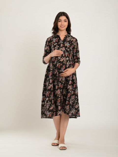 

CRAFIQA Black Printed Nursing Nightdress