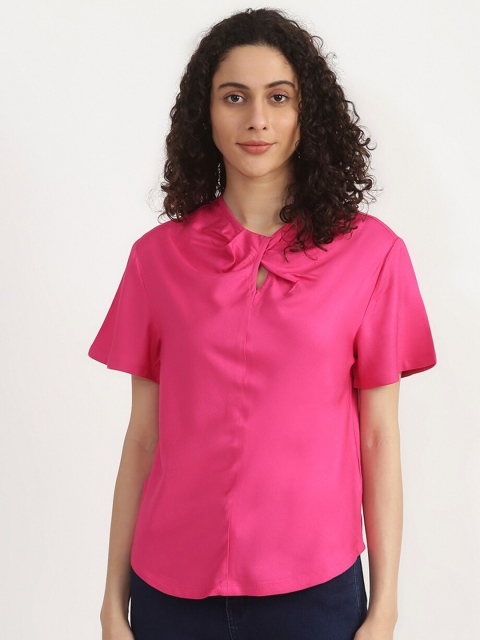 

United Colors of Benetton Fuchsia Solid Keyhole Neck Top