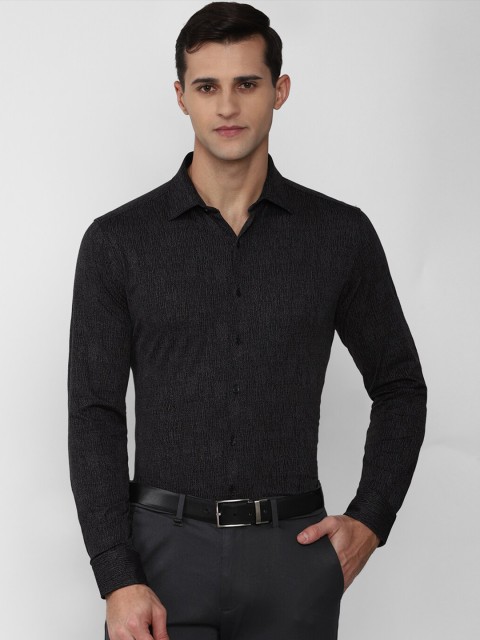 

Van Heusen Men Black Slim Fit Printed Formal Shirt