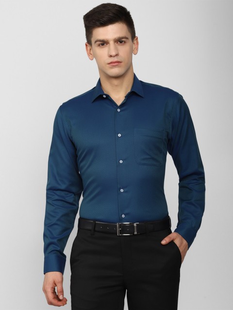 

Van Heusen Men Blue Formal Shirt