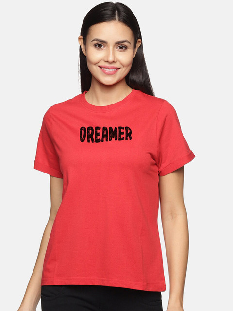 

BEVERLY BLUES Women Red Typography Applique T-shirt