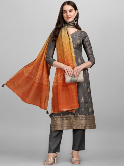 

Seerat Women Grey Pleated Pure Silk Kurta with Trousers