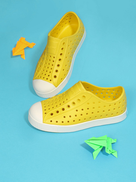 

Native Shoes Unisex Yellow Perforated Jefferson Slip-On Sneakers