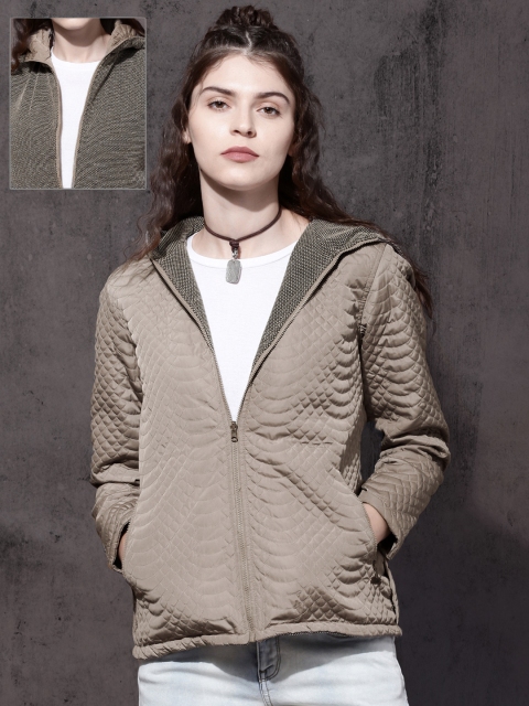 

Roadster Women Beige Solid Reversible Padded Jacket