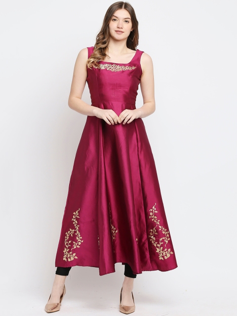 

Ira Soleil Women Magenta Floral Printed Satin Kurta