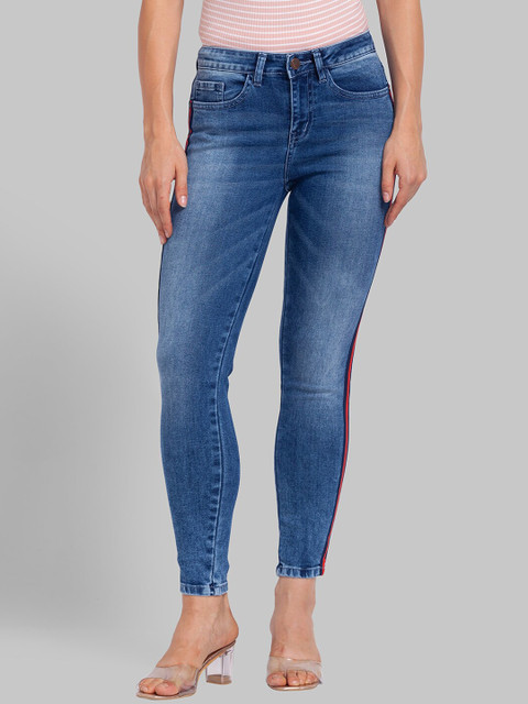 

Parx Women Blue Skinny Fit Heavy Fade Jeans