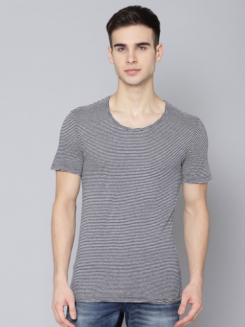 

Antony Morato Men Blue V-Neck Raw Edge Slim Fit T-shirt