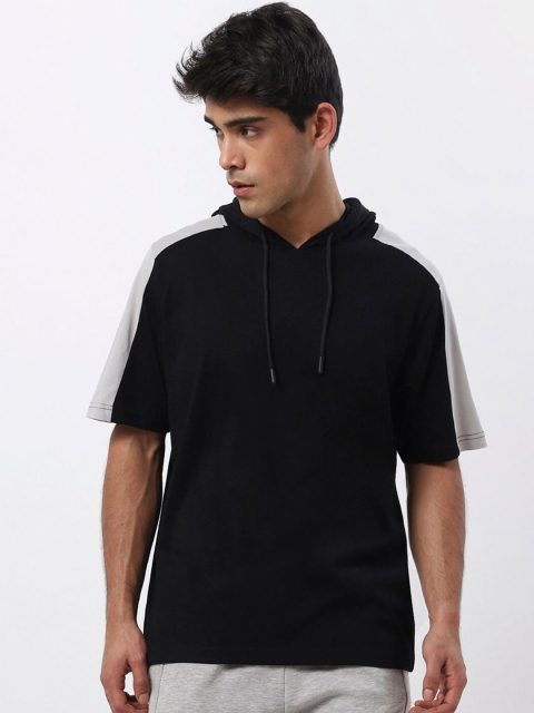 

Bewakoof Men Black & french middle red purple T-shirt