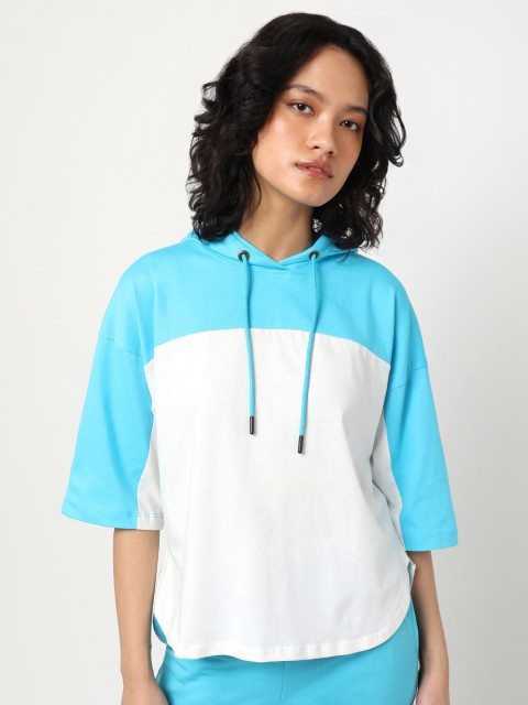 

Bewakoof Women Blue & guyabano Colourblocked T-shirt