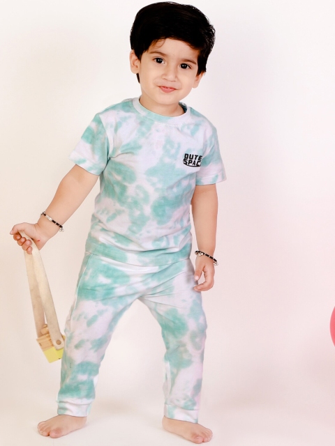 

The Mom Store Boys Blue Printed T-shirt with Pyjamas