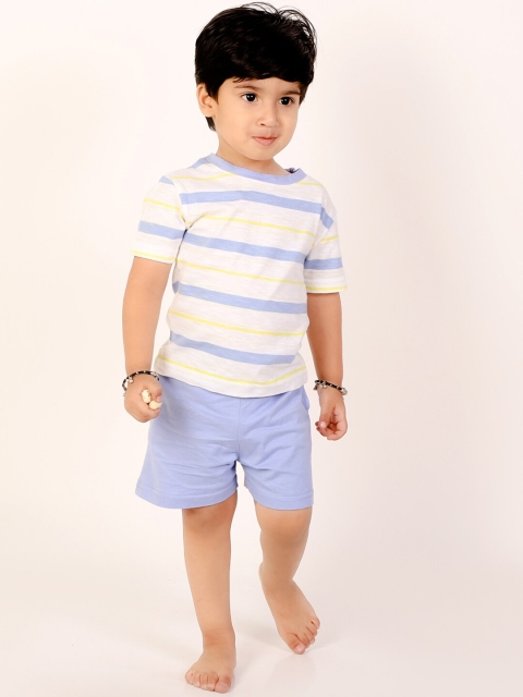 

The Mom Store Boys Blue Printed T-shirt with Shorts