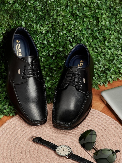 

Duke Men Black Solid Formal Derbys