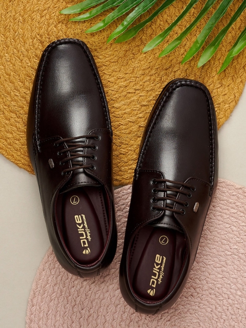 

Duke Men Brown Solid Formal Derbys