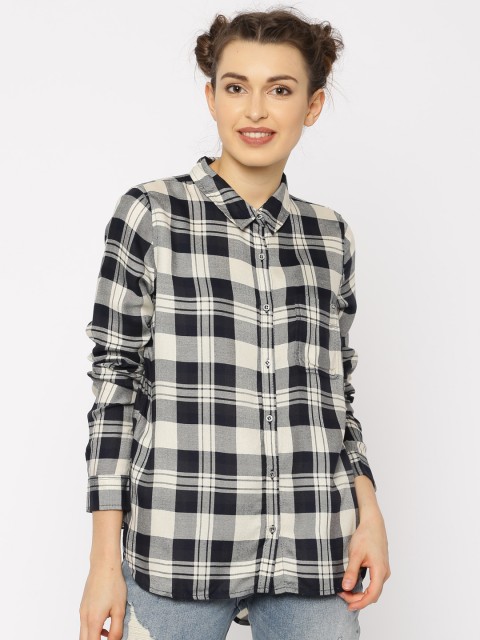 

ONLY Women Cream & Navy Checked Regular Fit Casual Shirt