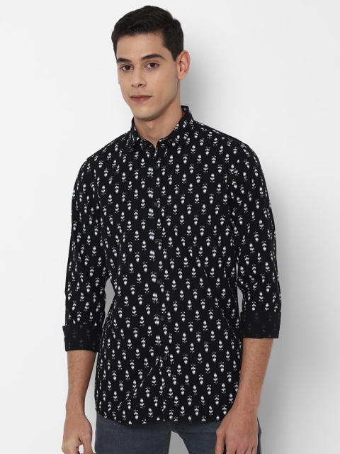 

Allen Solly Sport Men Black Printed Regular Fit Opaque Casual Shirt