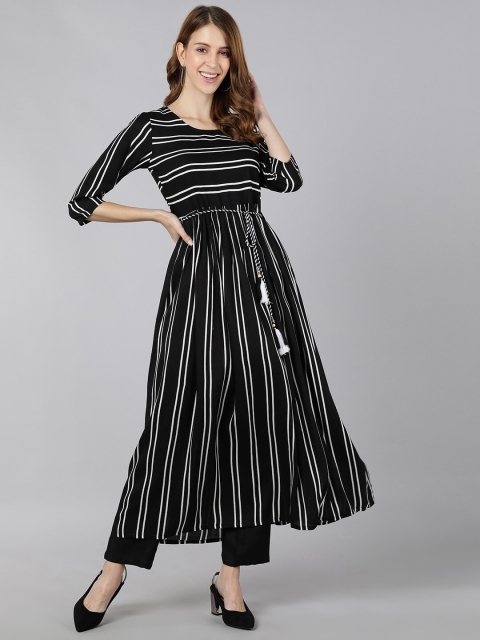

kipek Black Striped Flared Maxi Dress