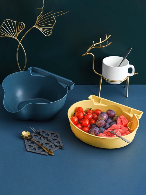 

MARKET99 Teal Green & Yellow Colander