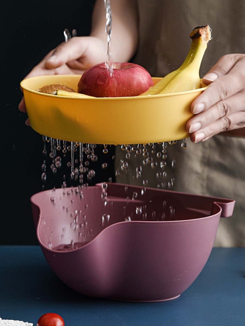 

MARKET99 Burgundy & Yellow Solid Plastic Colander