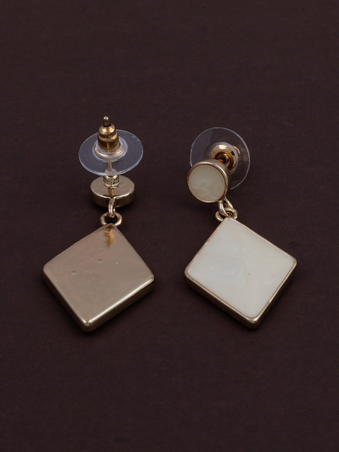 

Silver Shine White Contemporary Drop Earrings