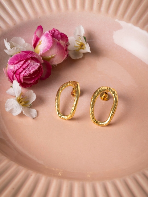 

INDYA Gold-Plated Textured Handcrafted Stud Earrings