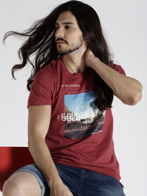 

s.Oliver Men Red Printed Round Neck T-shirt