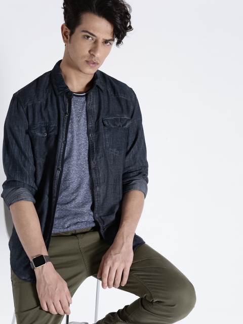 

s.Oliver Men Navy Self-Striped Casual Shirt, Navy blue