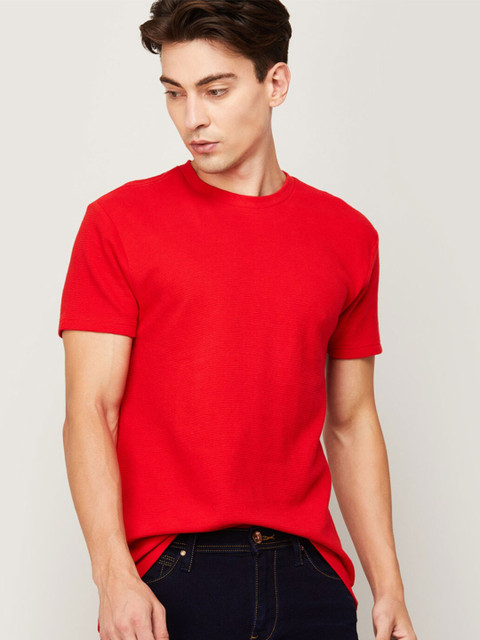 

Fame Forever by Lifestyle Men Red V-Neck Slim Fit T-shirt
