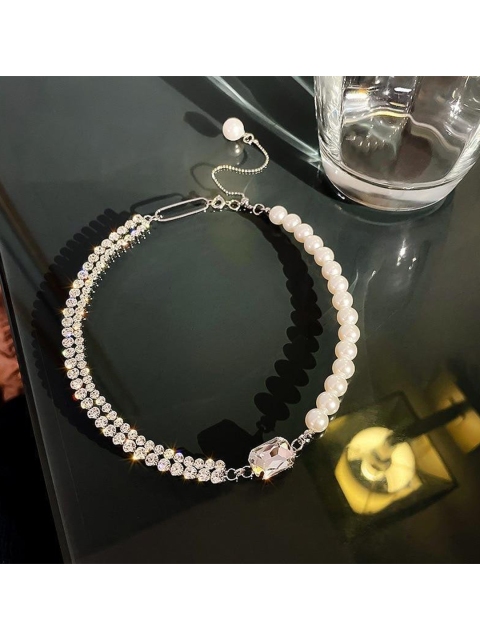 

AVANT-GARDE PARIS Silver-Toned & White Silver-Plated Antique Necklace