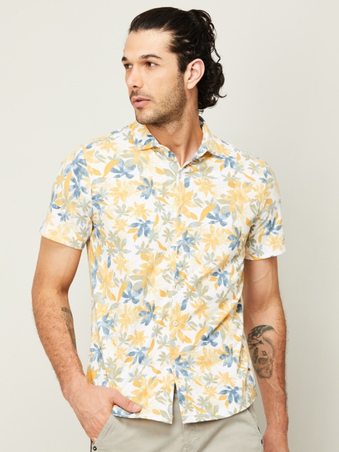 

Bossini Men White Floral Printed Casual Shirt