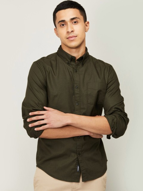 

Fame Forever by Lifestyle Men Olive Green Casual Shirt