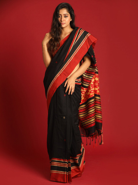 

Indethnic Black & Red Ethnic Motifs Pure Cotton Jamdani Saree