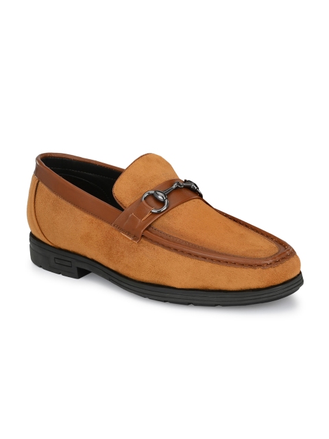 

AfroJack Men Tan Textured Slip-On Sneakers