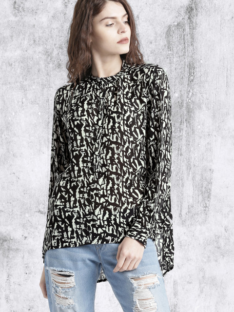 

Roadster Women Black Printed High-Low Top