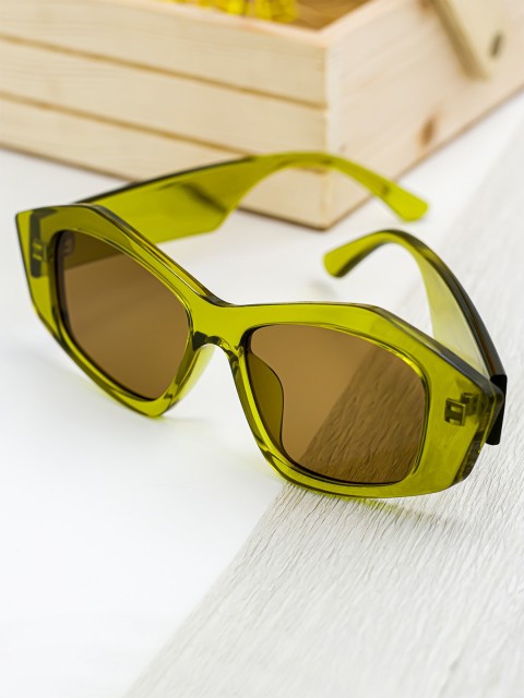 

Bellofox Women Brown Lens & Green Other Sunglasses