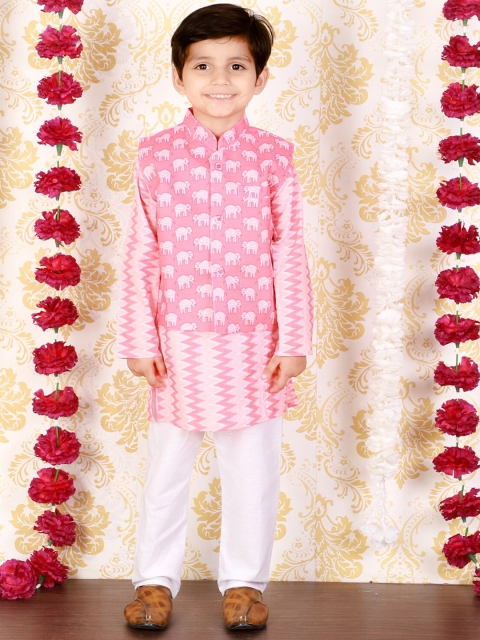 

The Mom Store Boys Pink Printed Pure Cotton Top with Skirt & With Dupatta