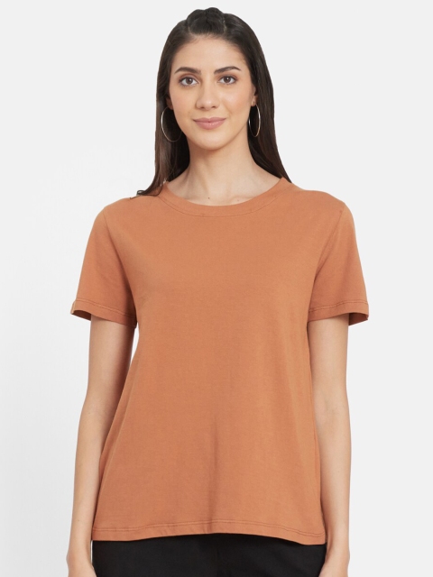 

UNMADE Women Coffee Brown Organic Cotton Applique T-shirt