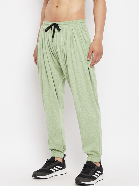 

FUGAZEE Men Green Solid Relaxed-Fit Pure Cotton Joggers
