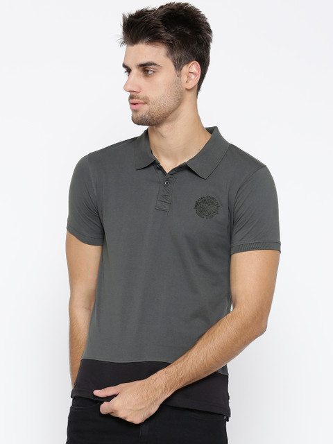 

Roadster Men Grey Solid Polo Collar T-shirt