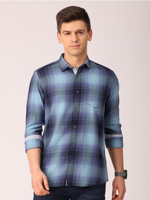 

Huggun Men Blue Premium Slim Fit Tartan Checks Checked Casual Shirt