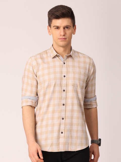 

Huggun Men Brown Premium Slim Fit Checked Casual Shirt