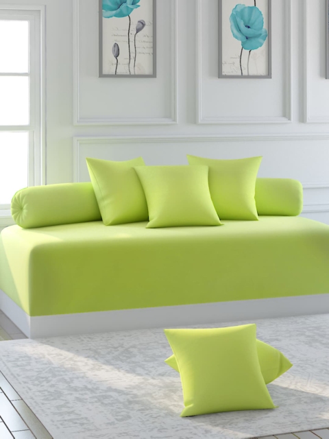 

MODEFE Set Of 8 Green Cotton Diwan Set