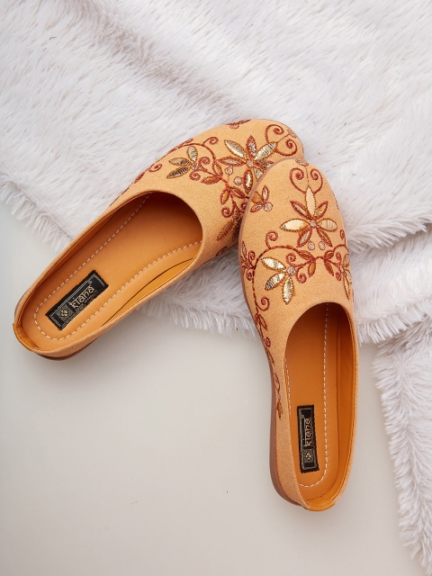 

Kiana Women Orange Ethnic Open Toe Flats