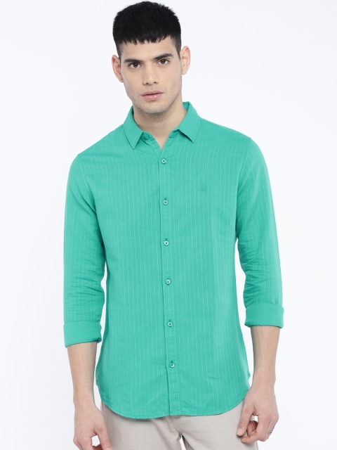 

United Colors of Benetton Men Blue Striped Casual Shirt