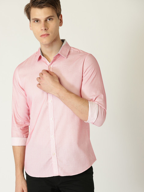 

United Colors of Benetton Men Pink & White Checked Casual Shirt
