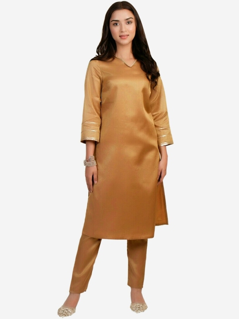 

Alaya By Stage3 Women Gold-Toned Colourblocked Flared Sleeves Kurta