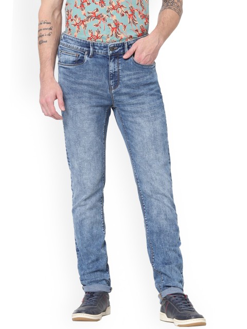 

Celio Men Blue Straight Fit Heavy Fade Jeans