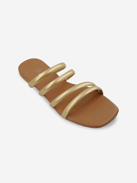 

THE MADRAS TRUNK Women Tan Open Toe Flats