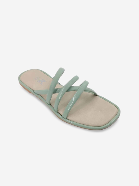 

THE MADRAS TRUNK Women Off White Colourblocked Mules with Buckles Flats