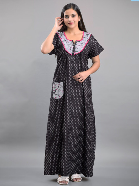 

Apratim Black Printed Maxi Nightdress