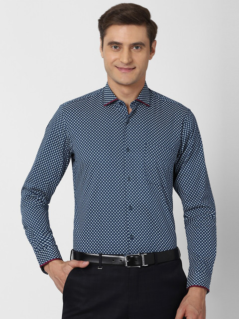 

Peter England Men Blue Printed Formal Shirt